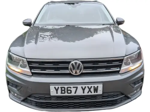 Volkswagen Tiguan YB67 YXW