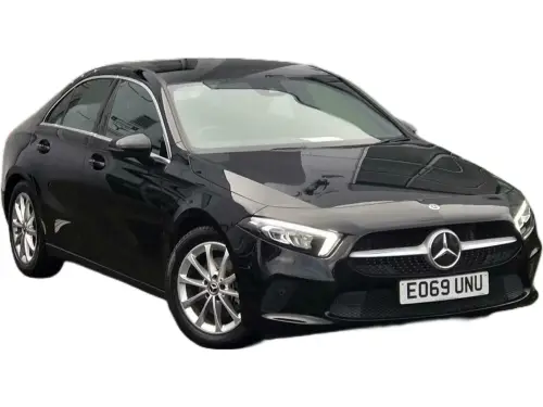 Mercedes-Benz A 200 Sport Executive Auto EO69 UNU