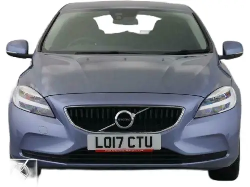 Volvo V40 Momentum Nav + D2 LO17 CTU