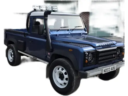Land Rover Defender ND02 AOU