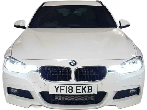 BMW 320 YF18 EKB