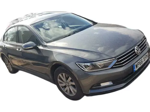Volkswagen Passat S TDI Bluemotion Tech WP66 XFH