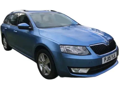 Škoda Octavia PJ15 YJL