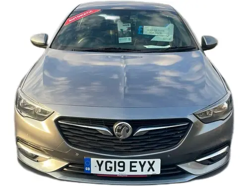 Vauxhall Insignia YG19 EYX
