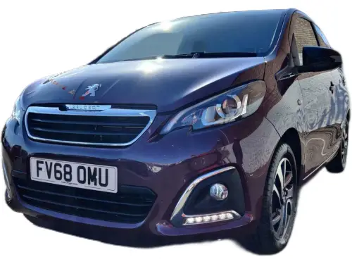Peugeot 108 Allure FV68 OMU