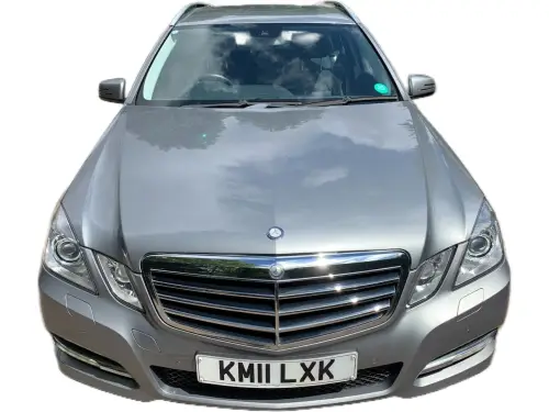 Mercedes-Benz E KM11 LXK