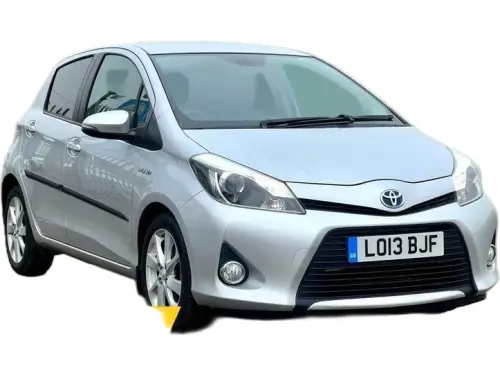 Toyota Yaris LO13 BJF