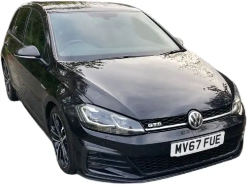 Volkswagen Golf MV67 FUE