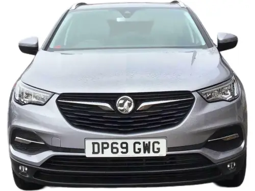 Vauxhall Grandland X SE Turbo D DP69 GWG