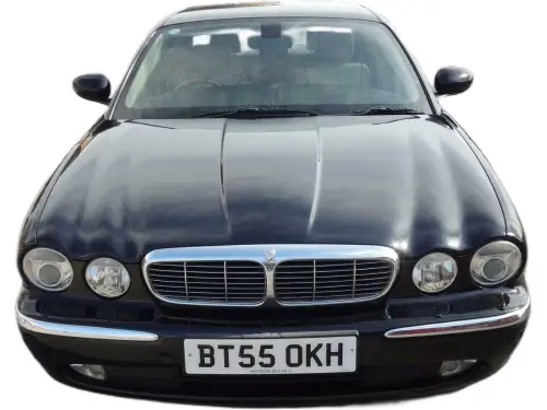 Jaguar XJ8 V8 Sovereign LWB Auto BT55 OKH