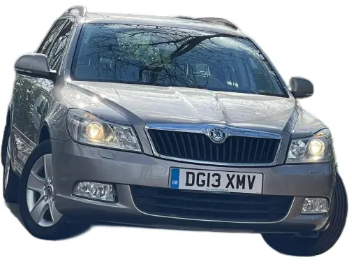 Škoda Octavia DG13 XMV