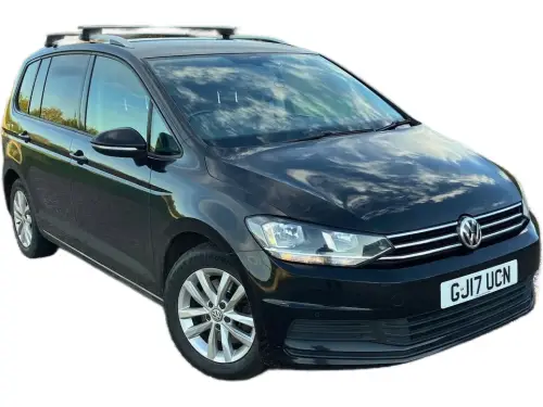 Volkswagen Touran GJ17 UCN
