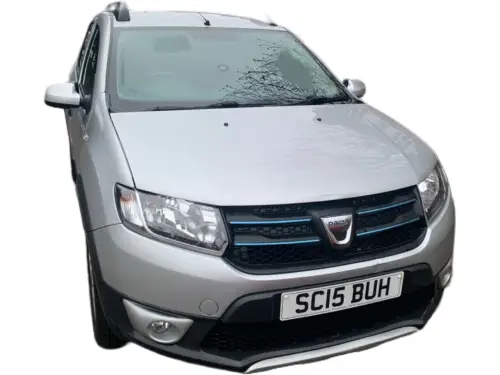 Dacia Sandero Stepway Laureate TCe SC15 BUH