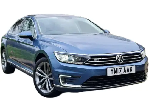 Volkswagen Passat YM17 AAK