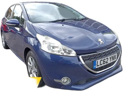 Peugeot 208 LC62 YNK