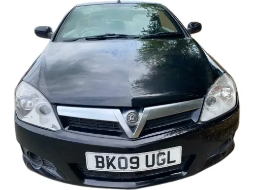Vauxhall Tigra Air BK09 UGL