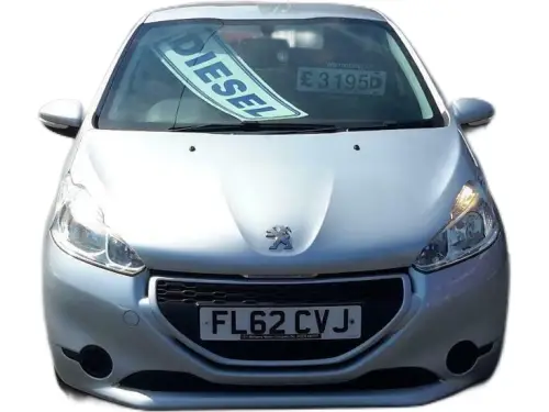 Peugeot 208 Access Plus HDi FL62 CVJ