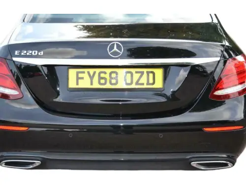 Mercedes-Benz E 220 D SE Auto FY68 OZD