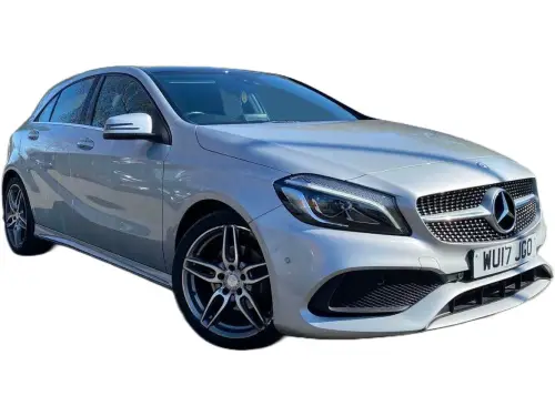 Mercedes-Benz A 180 D AMG Line Premium + WU17 JGO