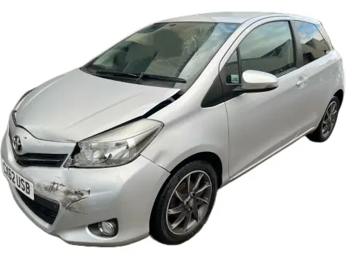 Toyota Yaris Trend VVT-i CX62 USB