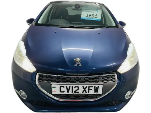 Peugeot 208 CV12 XFW