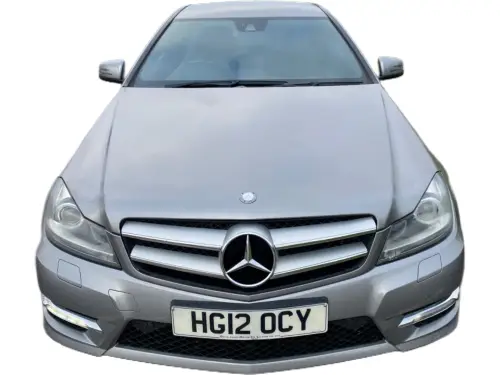 Mercedes-Benz C HG12 OCY