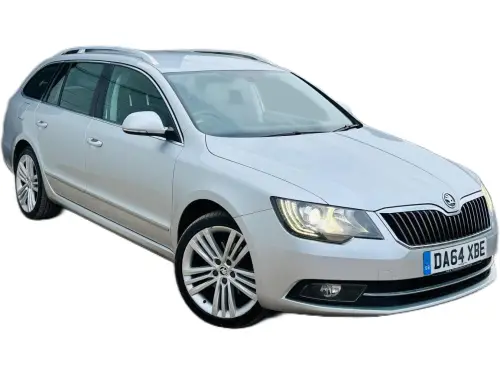 Škoda Superb DA64 XBE