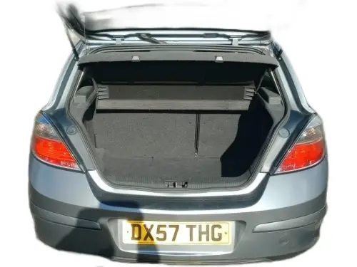 Vauxhall Astra DX57 THG
