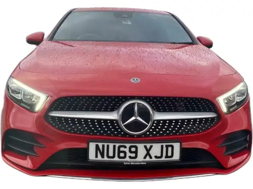 Mercedes-Benz A 180 AMG Line Executive D A NU69 XJD