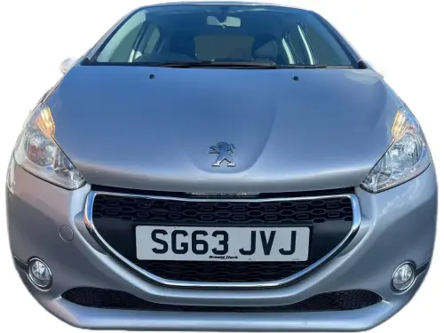 Peugeot 208 SG63 JVJ