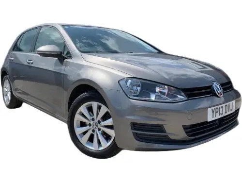 Volkswagen Golf YP13 DVJ