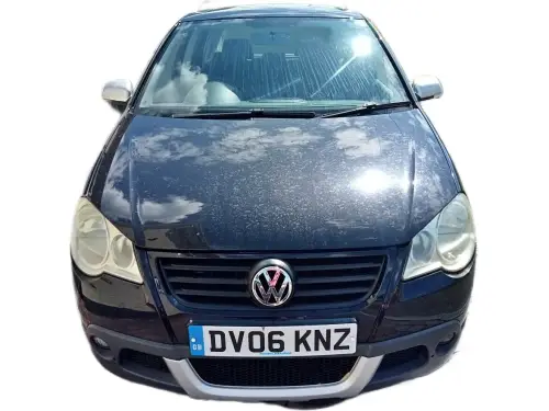 Volkswagen Polo DV06 KNZ