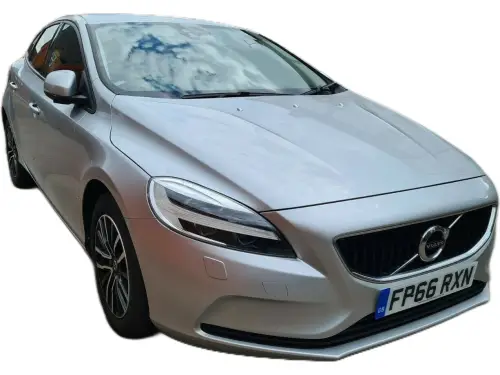 Volvo V40 Momentum D2 FP66 RXN