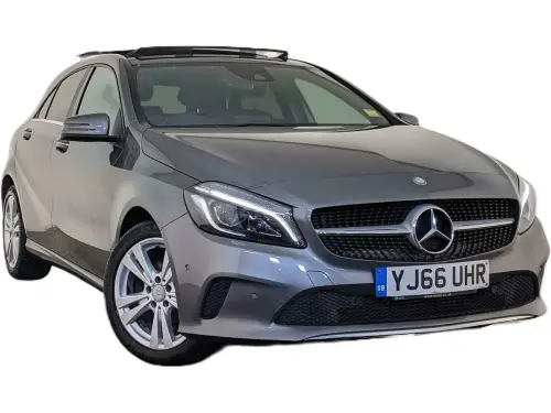 Mercedes-Benz A 180 D Sport Premium + Auto YJ66 UHR