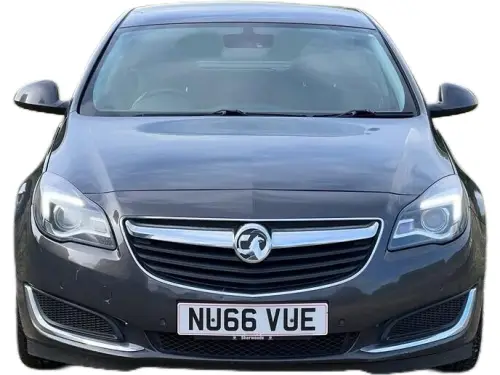 Vauxhall Insignia NU66 VUE