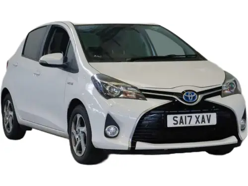 Toyota Yaris SA17 XAV