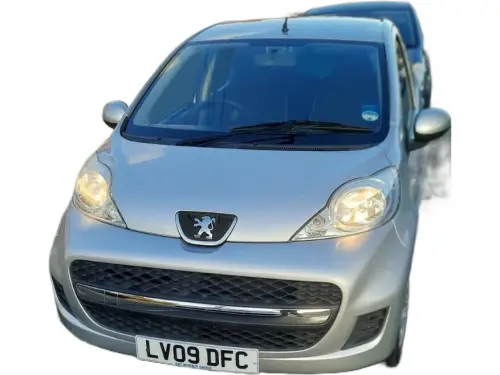 Peugeot 107 Urban S-A LV09 DFC