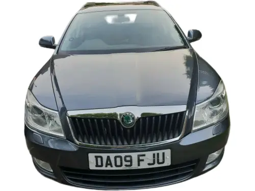 Škoda Octavia Elegance TDI S-A DA09 FJU