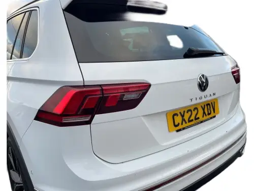 Volkswagen Tiguan R-Line TSI S-A CX22 XDV