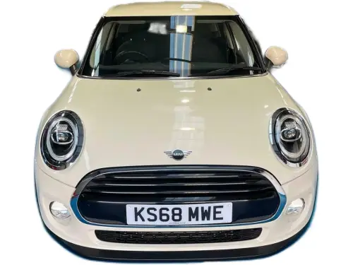 MINI Cooper Auto KS68 MWE
