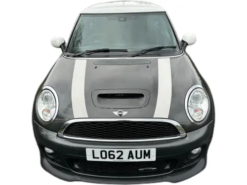 MINI John Cooper Works LO62 AUM
