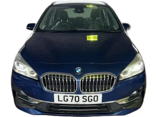 BMW 218i Luxury LG70 SGO