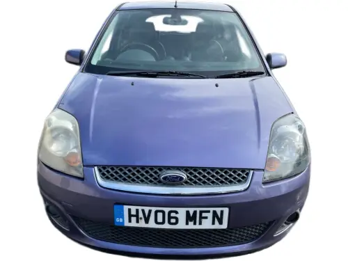 Ford Fiesta Ghia HV06 MFN