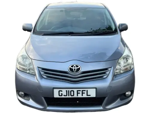 Toyota Verso GJ10 FFL