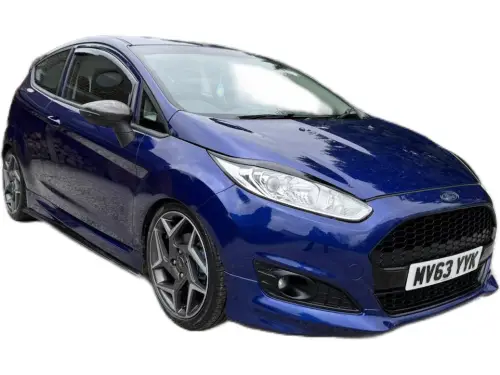 Ford Fiesta MV63 YYK