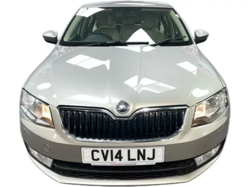 Škoda Octavia CV14 LNJ