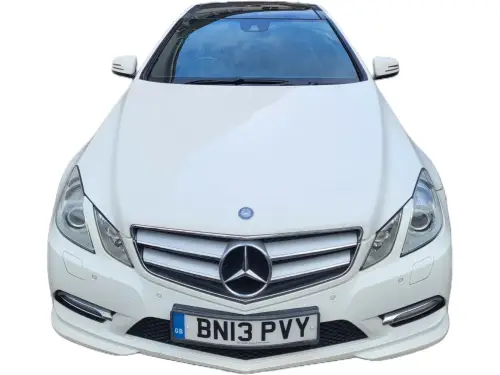 Mercedes-Benz E BN13 PVY