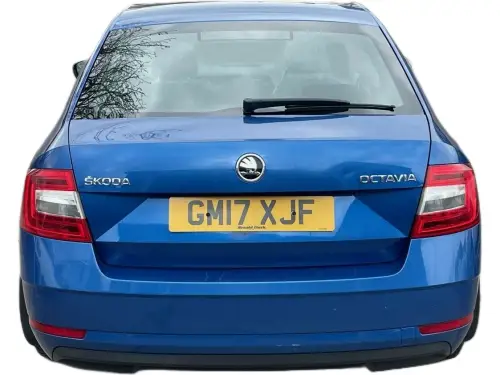 Škoda Octavia S TDI S-A GM17 XJF