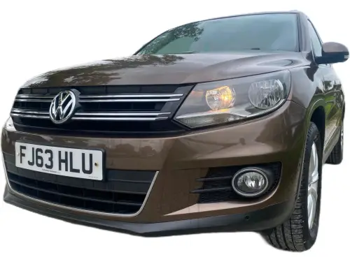 Volkswagen Tiguan FJ63 HLU
