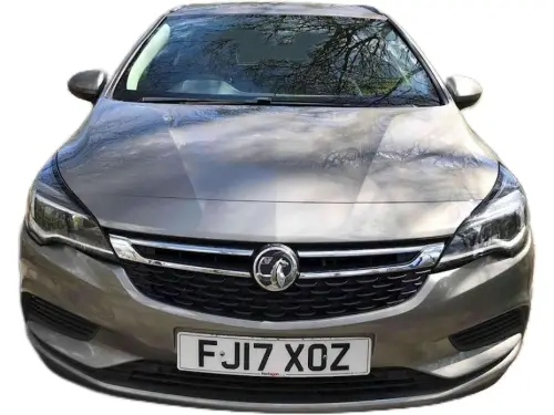 Vauxhall Astra FJ17 XOZ